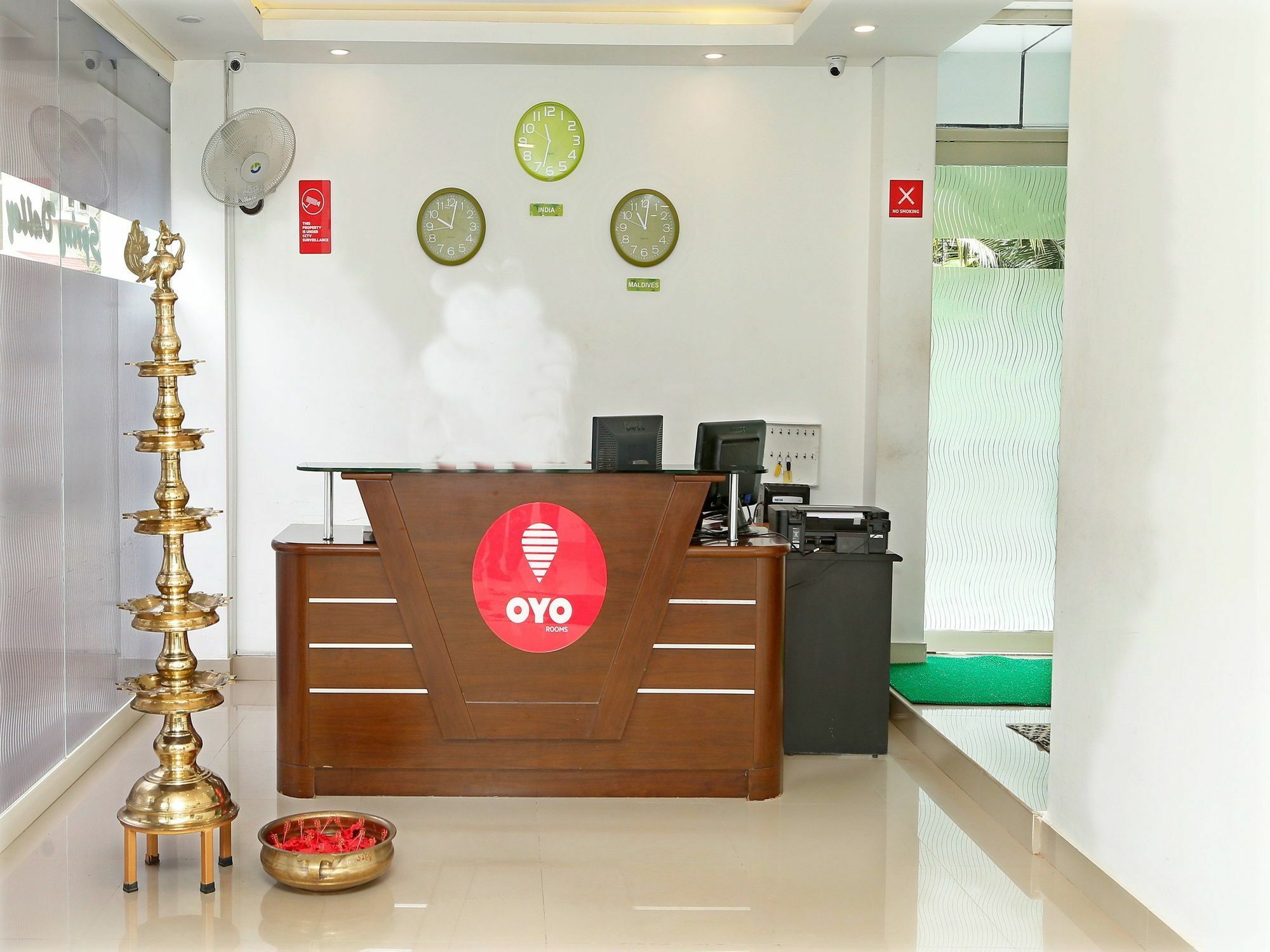 Oyo 9557 Near Kims Hospital Hotel Thiruvananthapuram Exterior foto